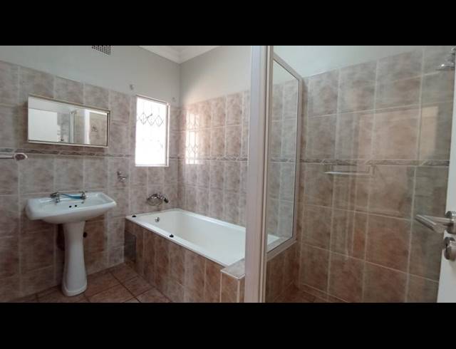 3 BEDROOM PROPERTY TO RENT IN ELDORAIGNE